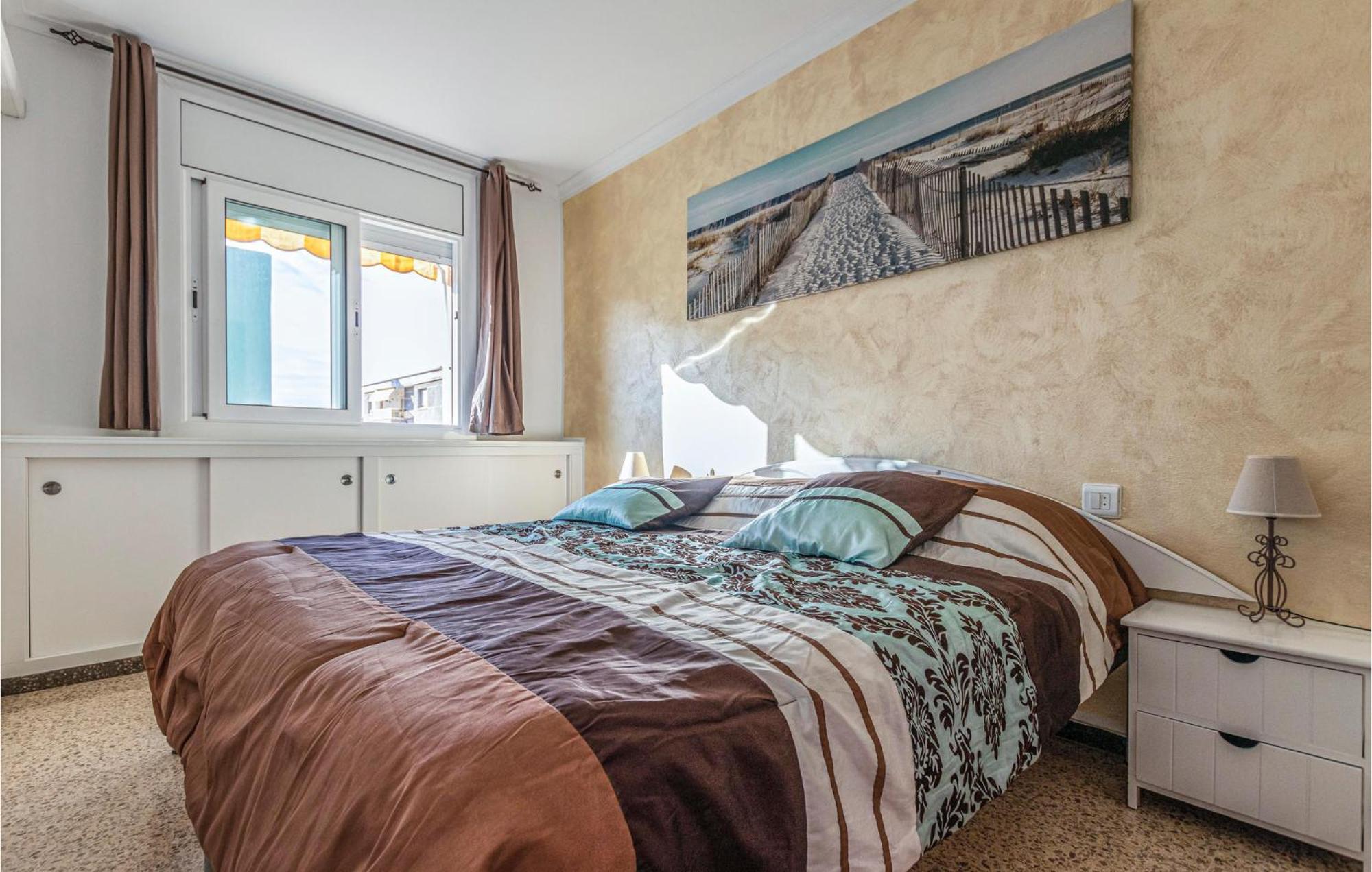 1 Bedroom Nice Apartment In Pineda De Mar Exterior photo